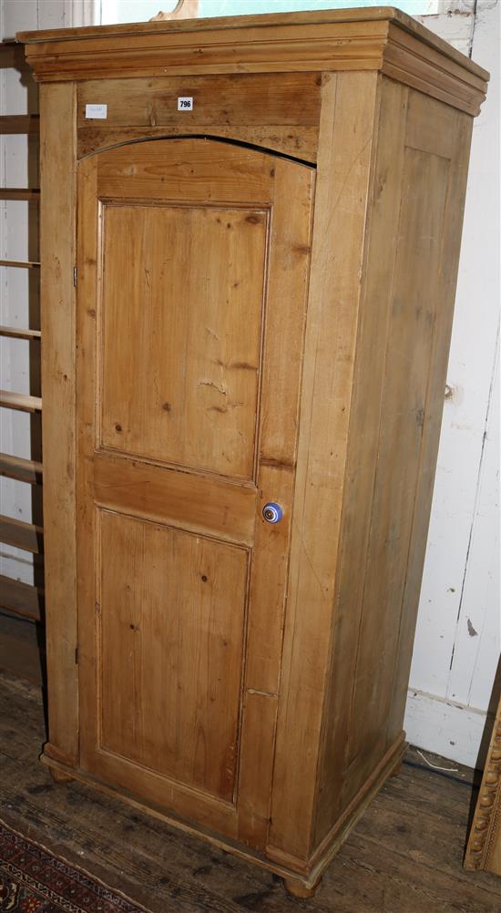 Single pine wardrobe